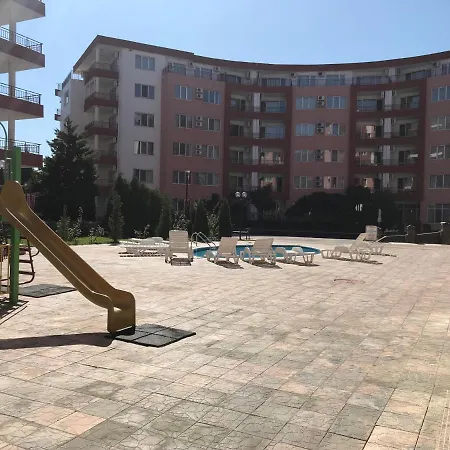 Apartament комплекс привилидж форт бийч Elenite